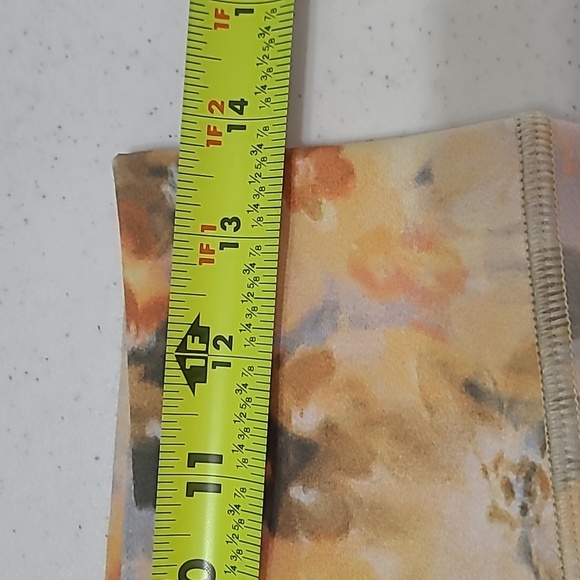 Savvi Colorful Floral Leggings size Large - Picture 5 of 7